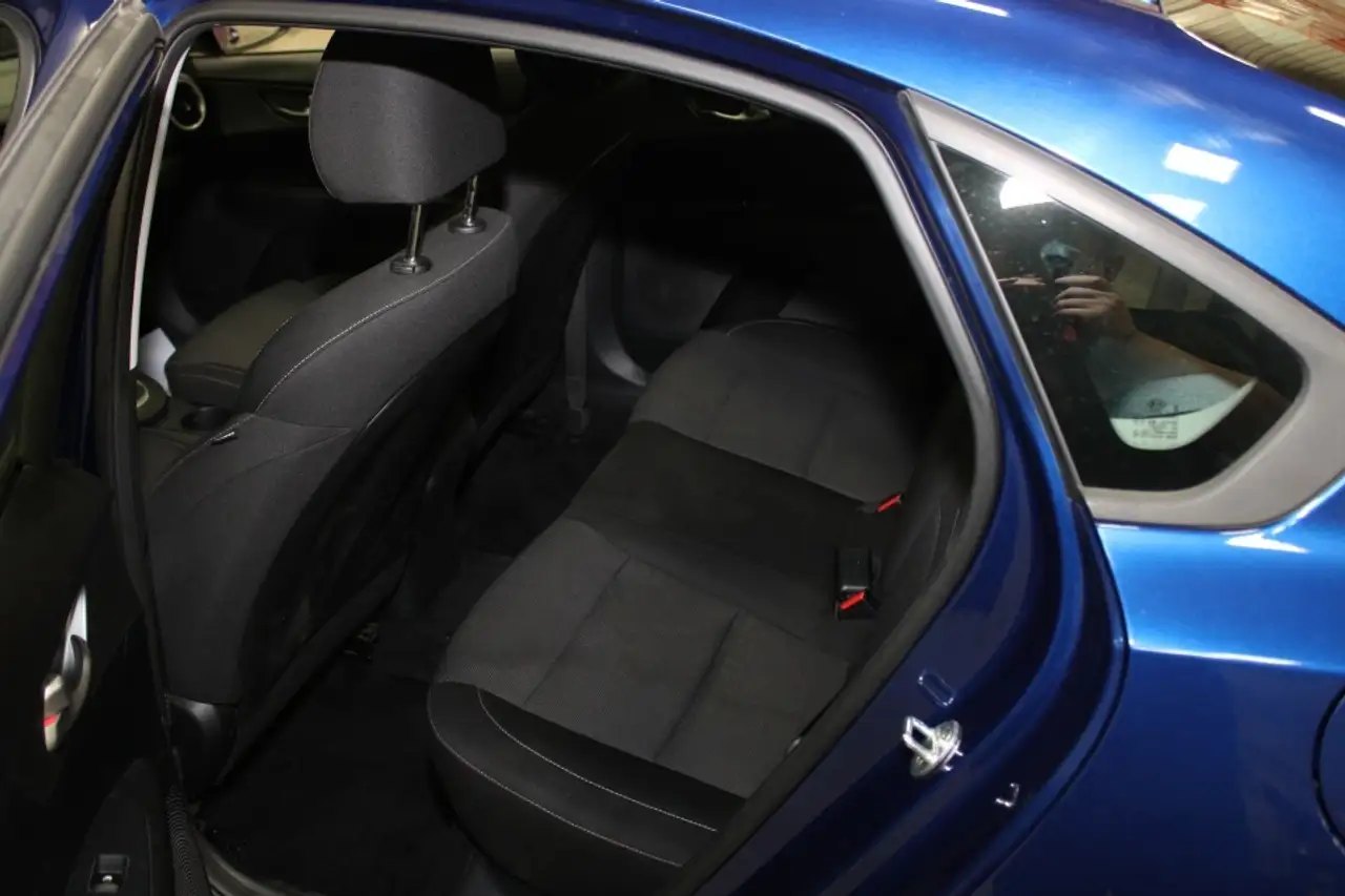 Kia Forte снимка Kia Forte