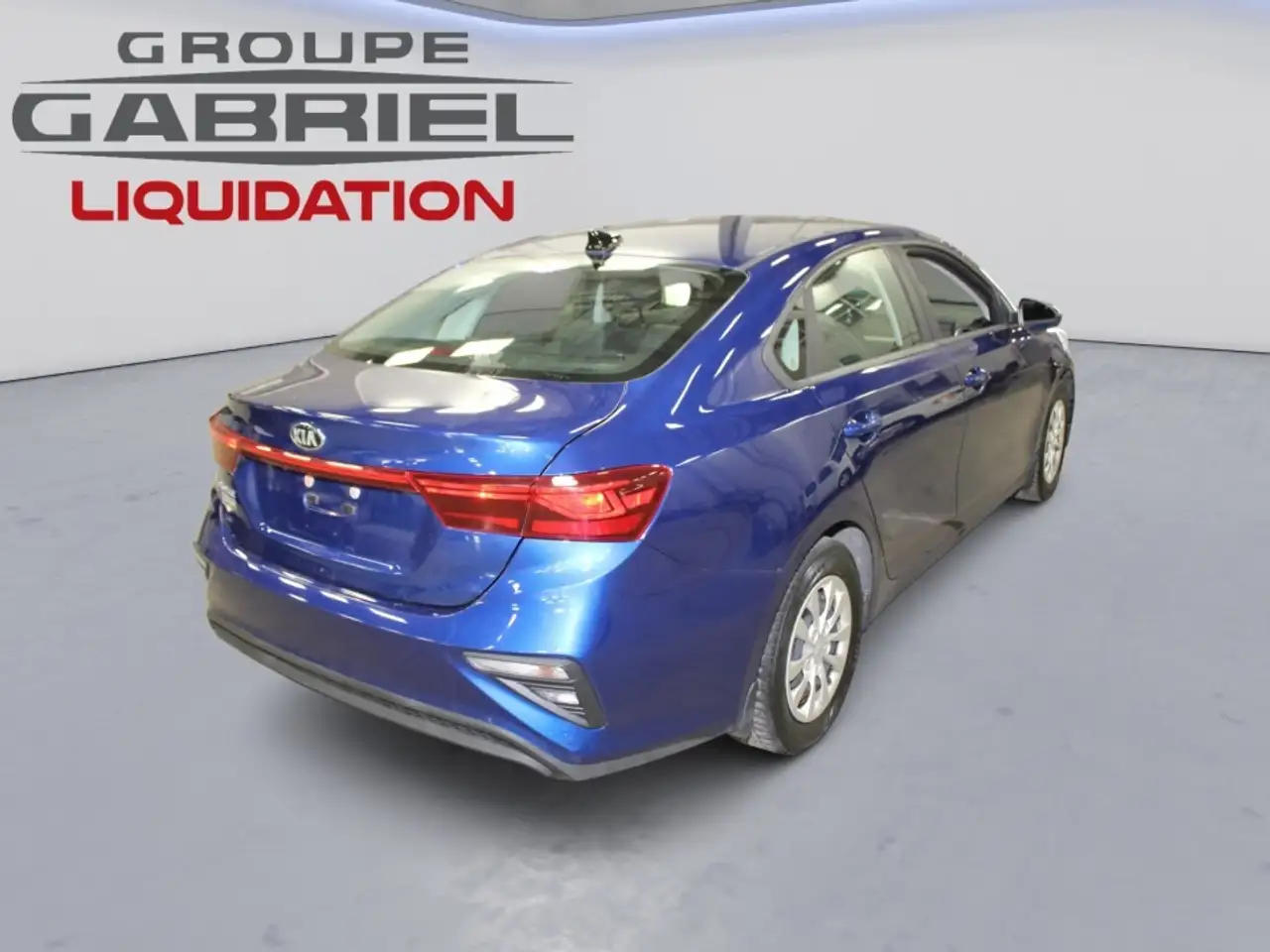 Kia Forte снимка Kia Forte