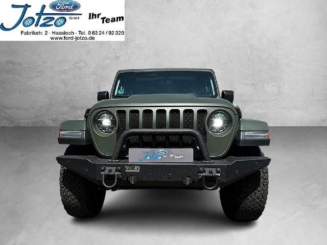 Jeep Wrangler Sahara