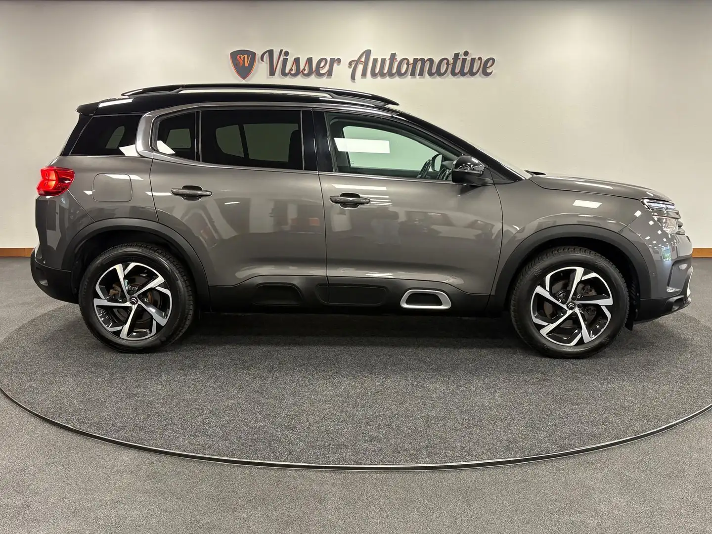 Citroen C5 Aircross 1.2 PureTech Business*Camera*Navi*PDC*Cruise-Contr Grijs - 2