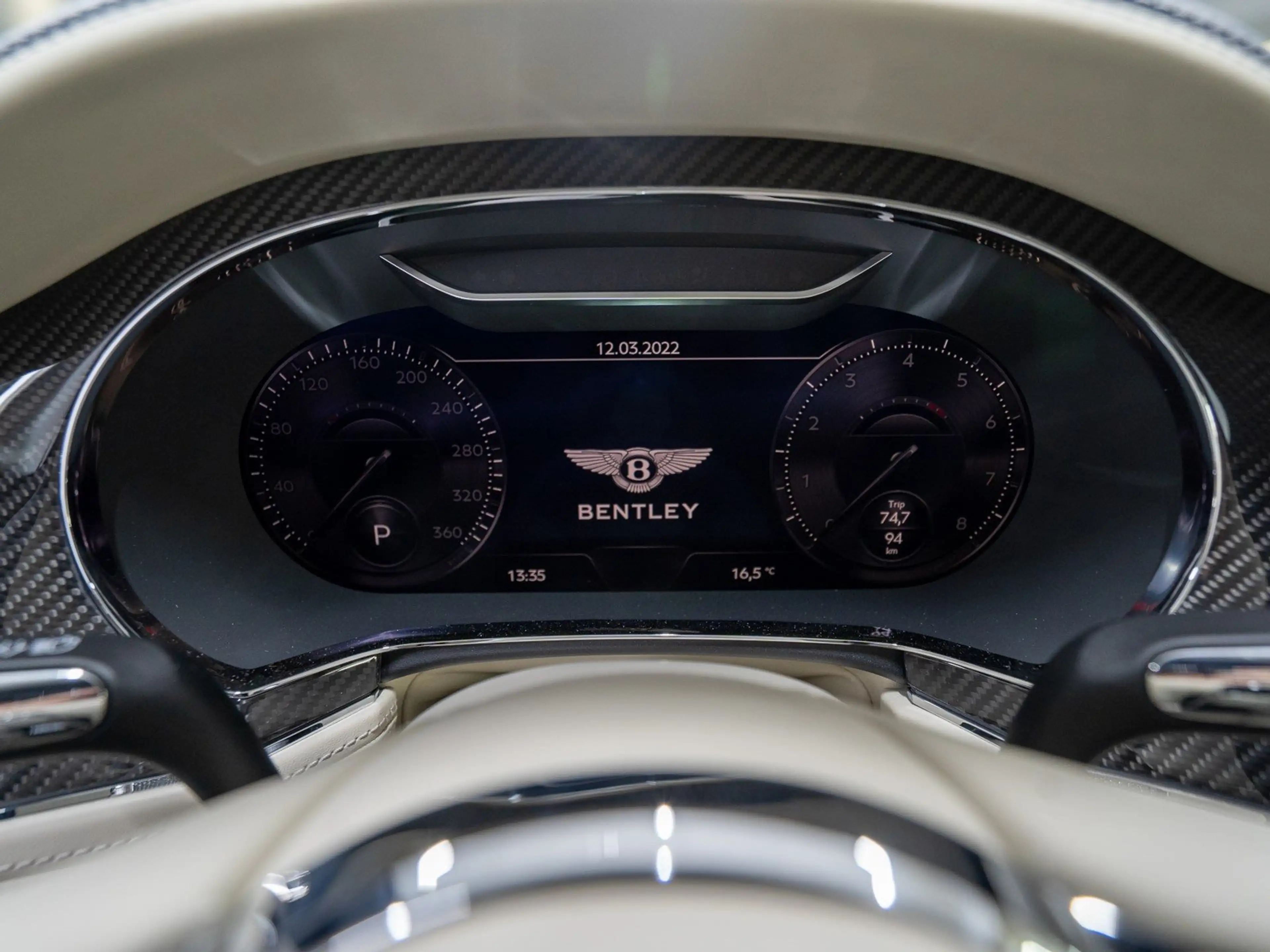 Bentley Continental GTC Speed — photo 12