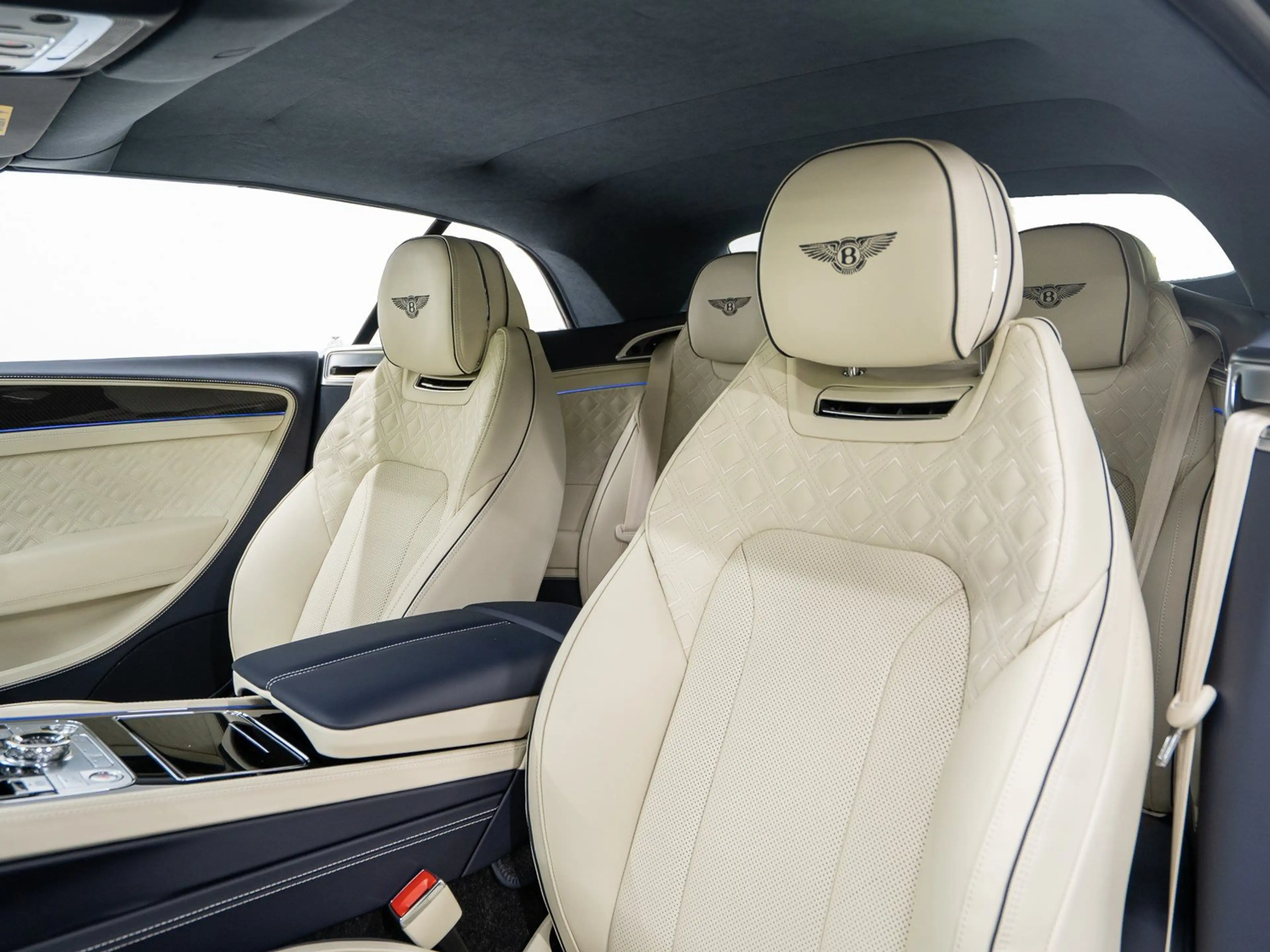 Bentley Continental GTC Speed — photo 6