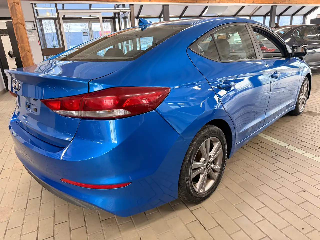 Hyundai ELANTRA снимка Hyundai ELANTRA