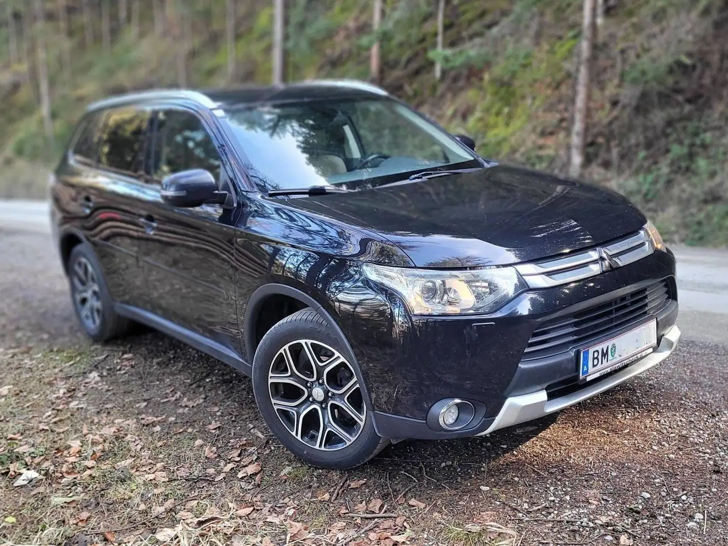 Mitsubishi Outlander Outlander 2,2 DI-D Instyle Aut. Instyle Schwarz - 1