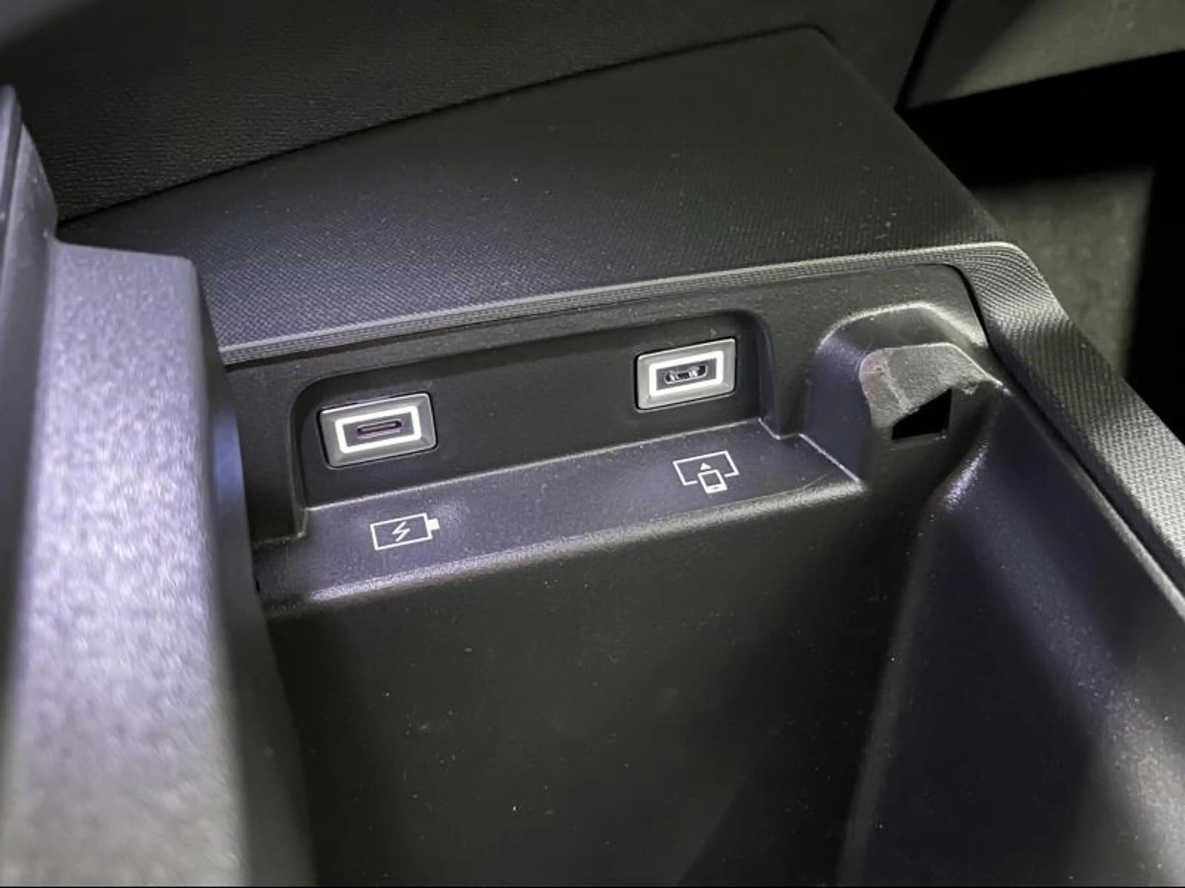 Peugeot 3008 Allure | 360° Camera | Carplay | Driver Alert — photo 18
