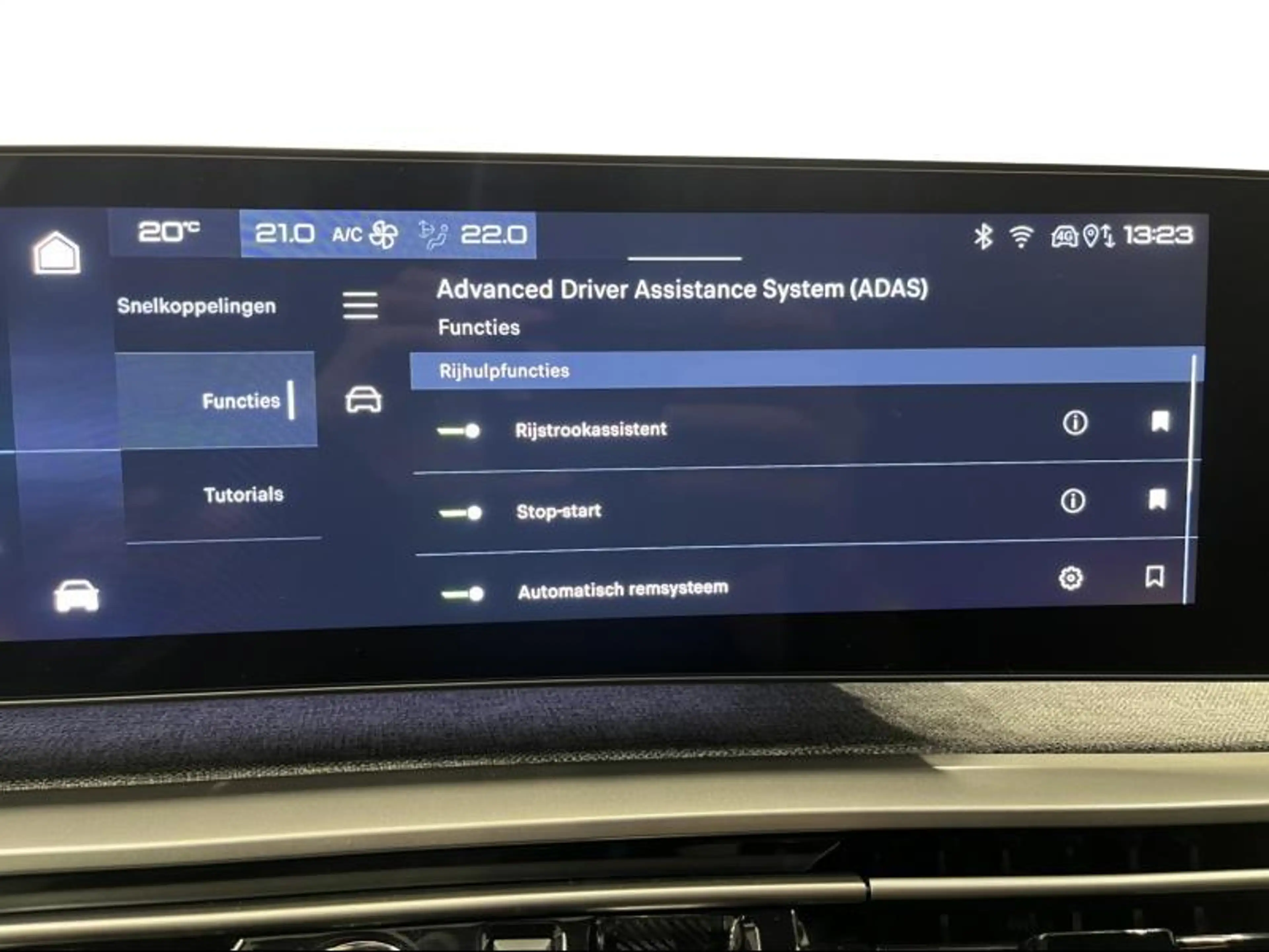 Peugeot 3008 Allure | 360° Camera | Carplay | Driver Alert — photo 33