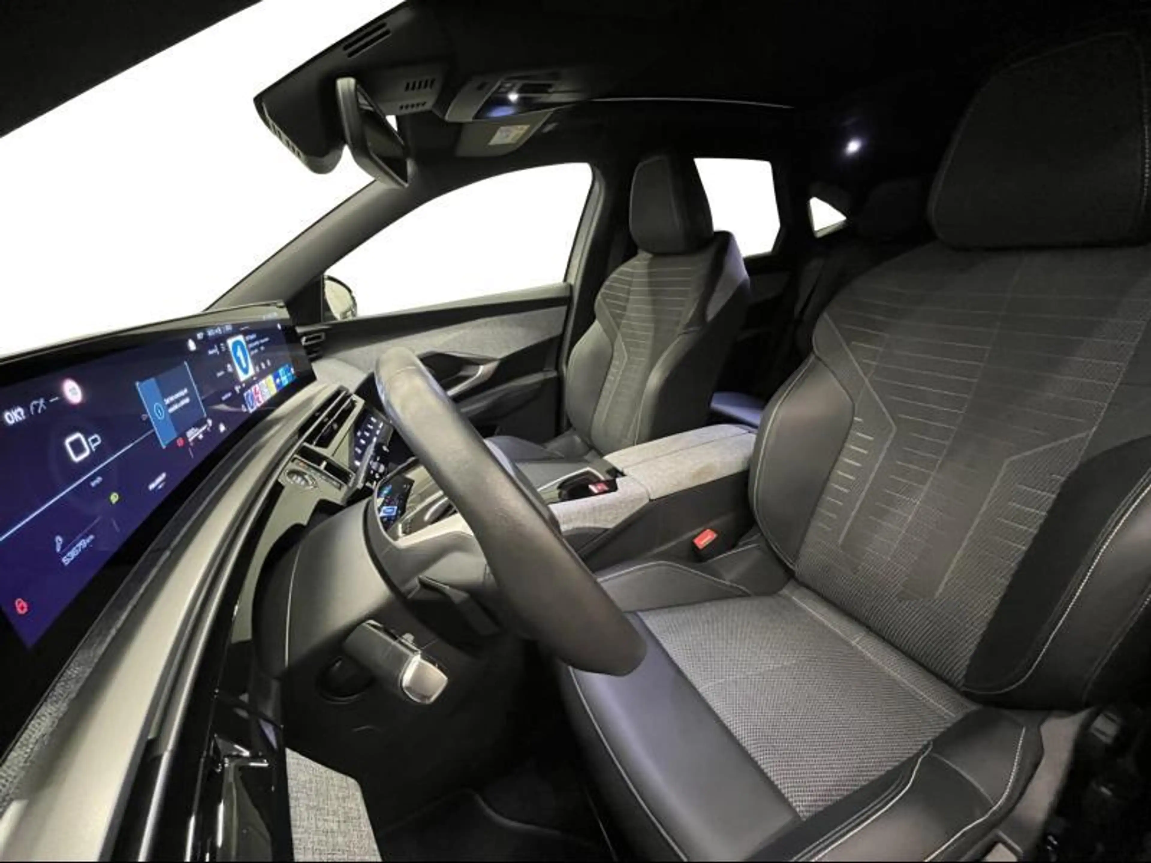 Peugeot 3008 Allure | 360° Camera | Carplay | Driver Alert — photo 13