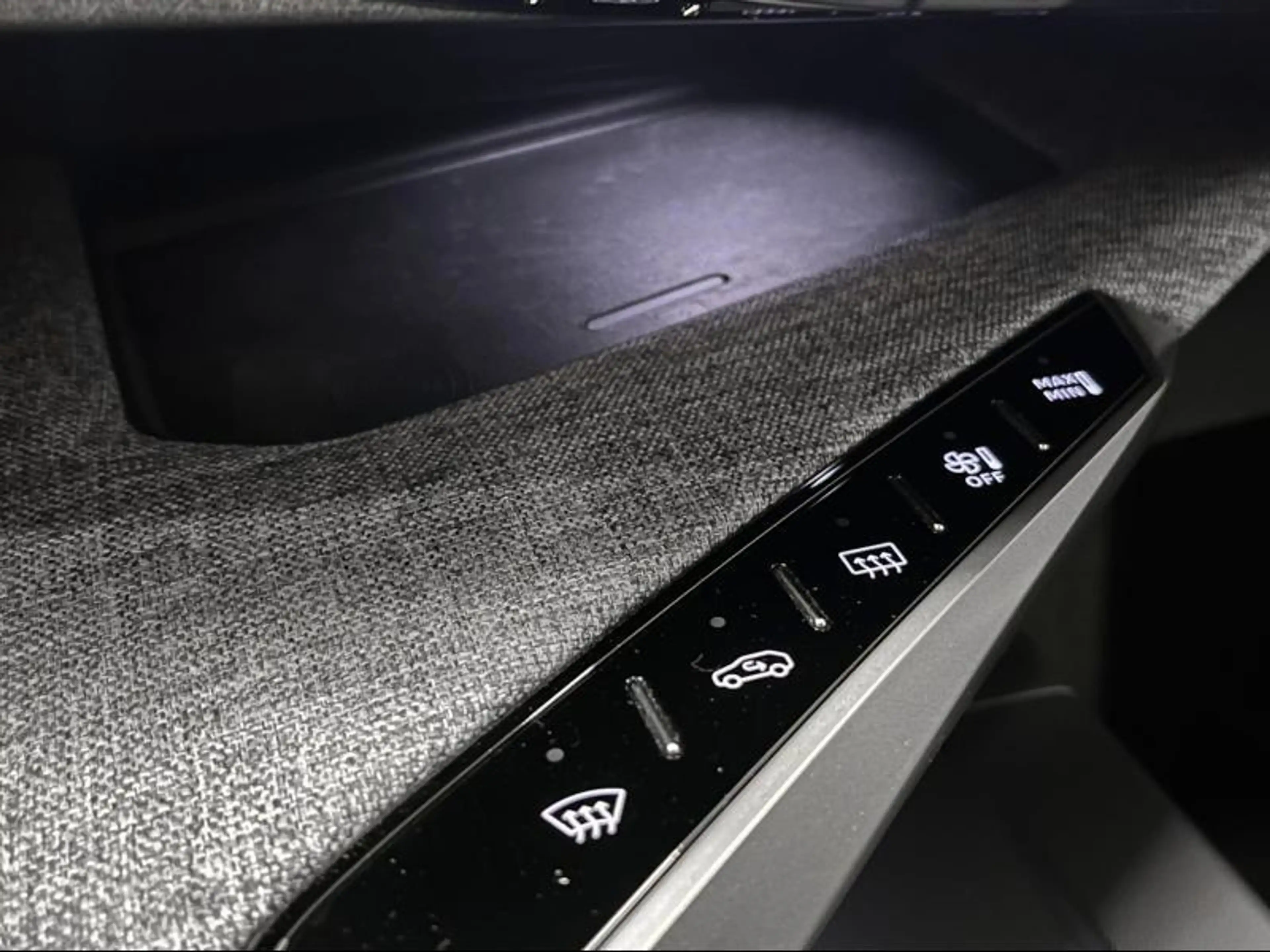 Peugeot 3008 Allure | 360° Camera | Carplay | Driver Alert — photo 17