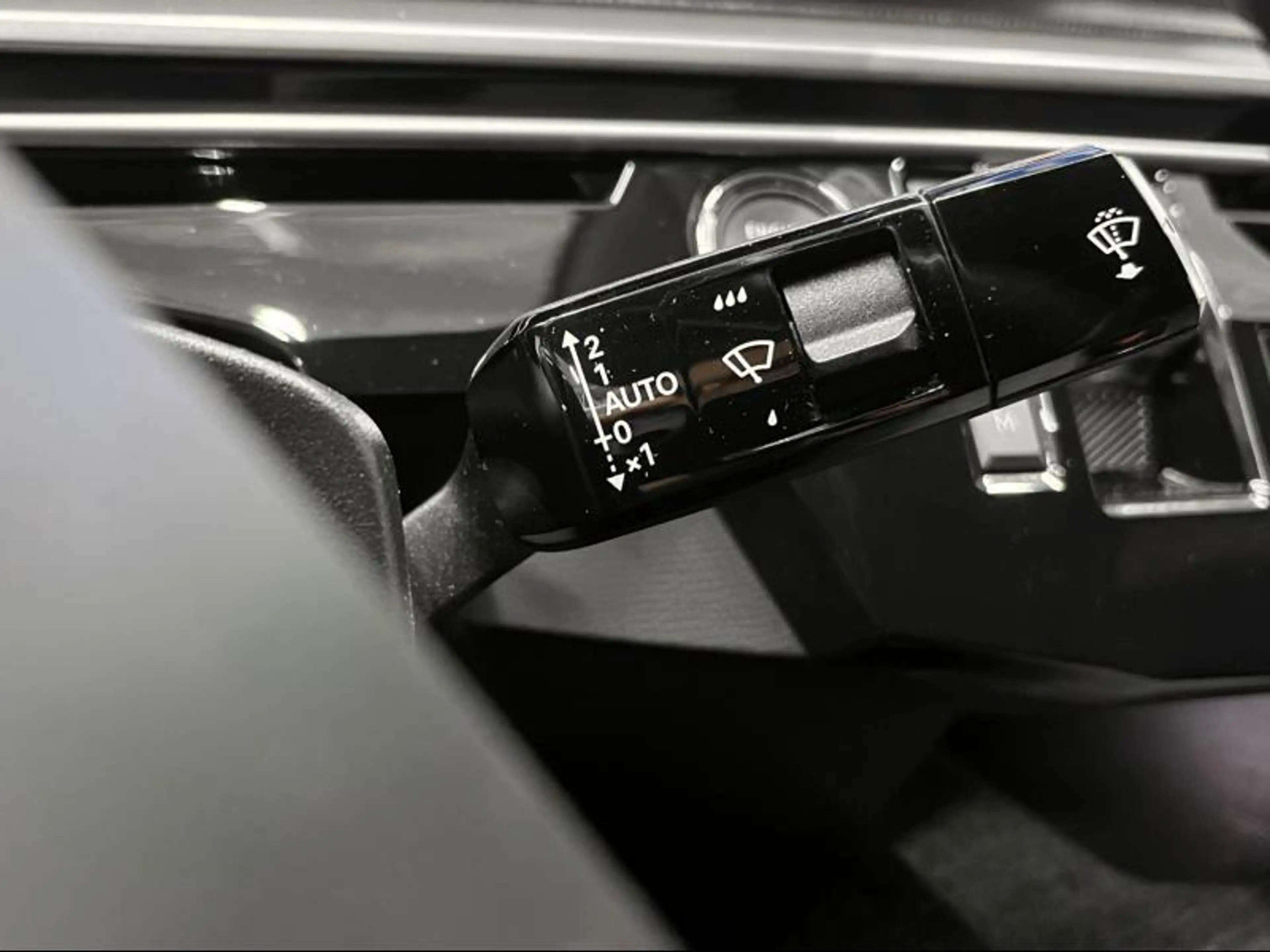 Peugeot 3008 Allure | 360° Camera | Carplay | Driver Alert — photo 25