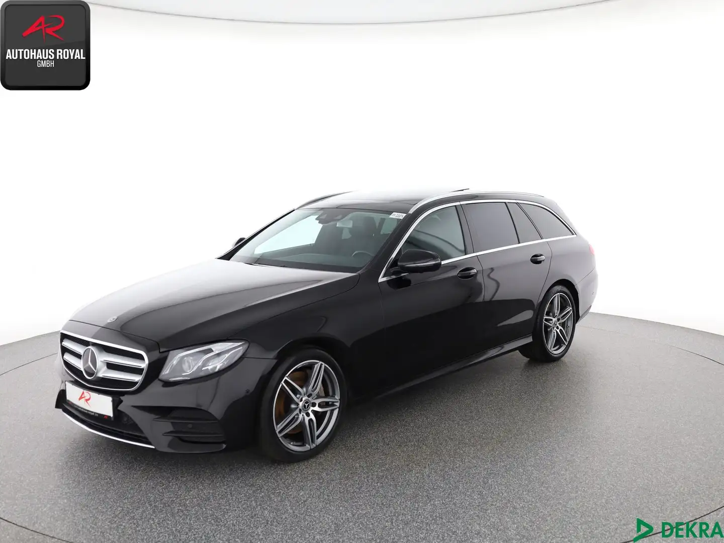 Mercedes-Benz E 400 E 400 d T 4M AMG HEADUP,DISTRO,360GRAD,STANDHEIZ Noir - 1