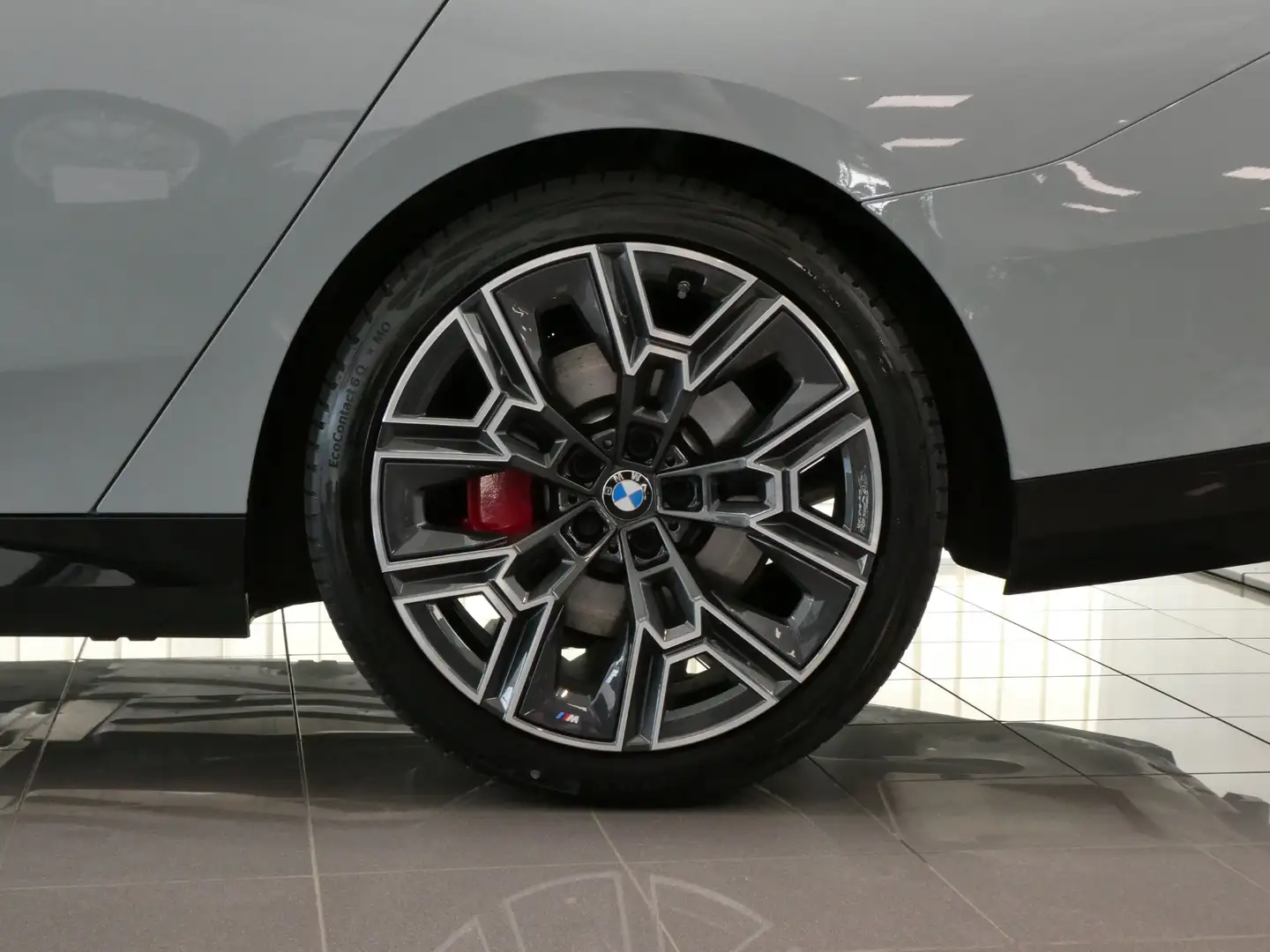BMW 540 d xDrive M-Sportpaket Pro Grau - 2