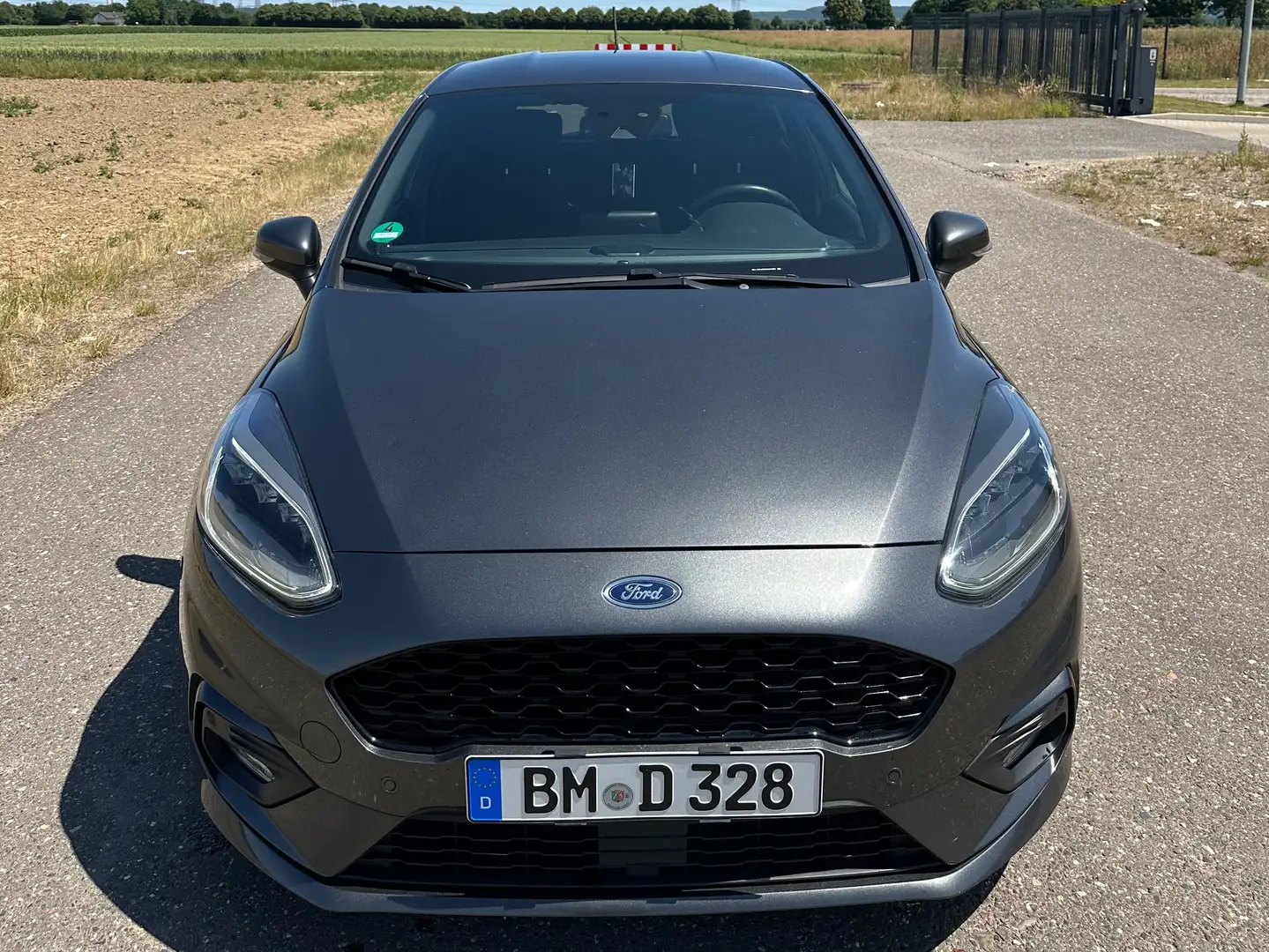 Ford Fiesta Fiesta 1.0 EcoBoost Hybrid S Grau - 2