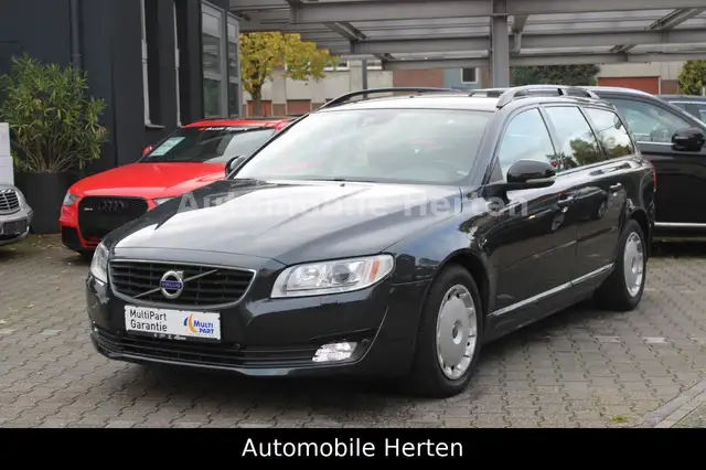 Volvo V70 2.0 T 4 *MOMEMTUM*LEDER*AUTOMATIK*NAVI*