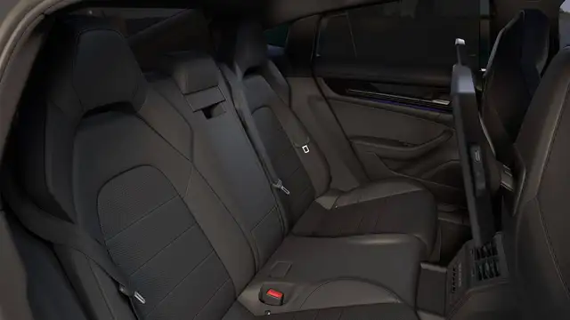 Porsche Panamera view 20