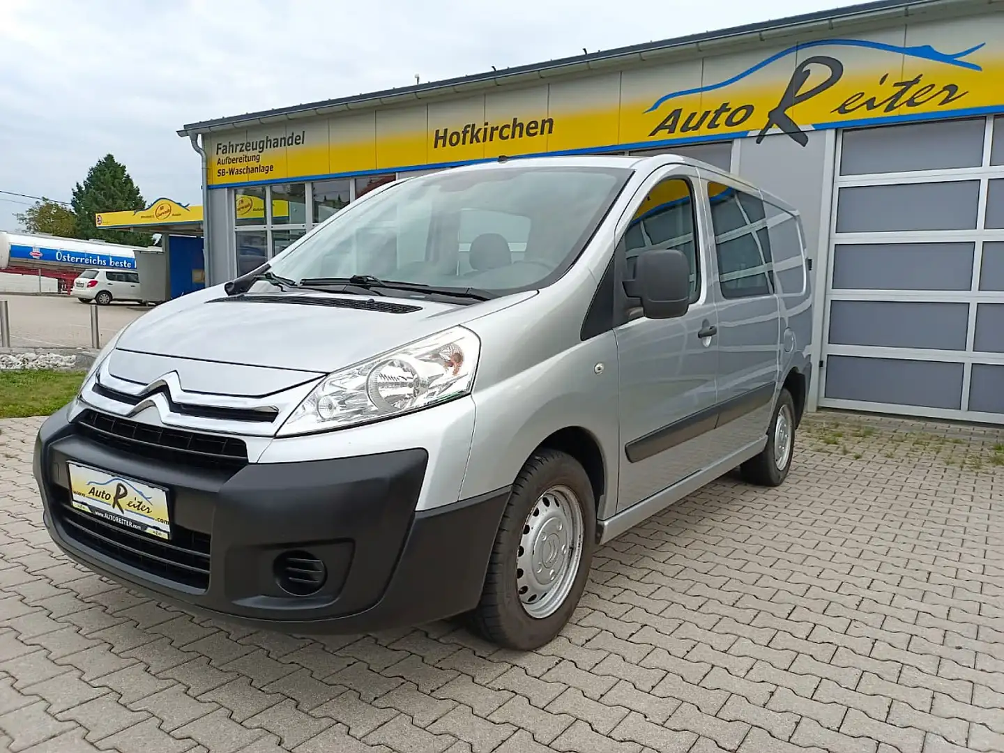 Citroen Jumpy Jumpy L1H1 DoKa 6. Sitzer 1,6 HDi  Klima Grau - 2