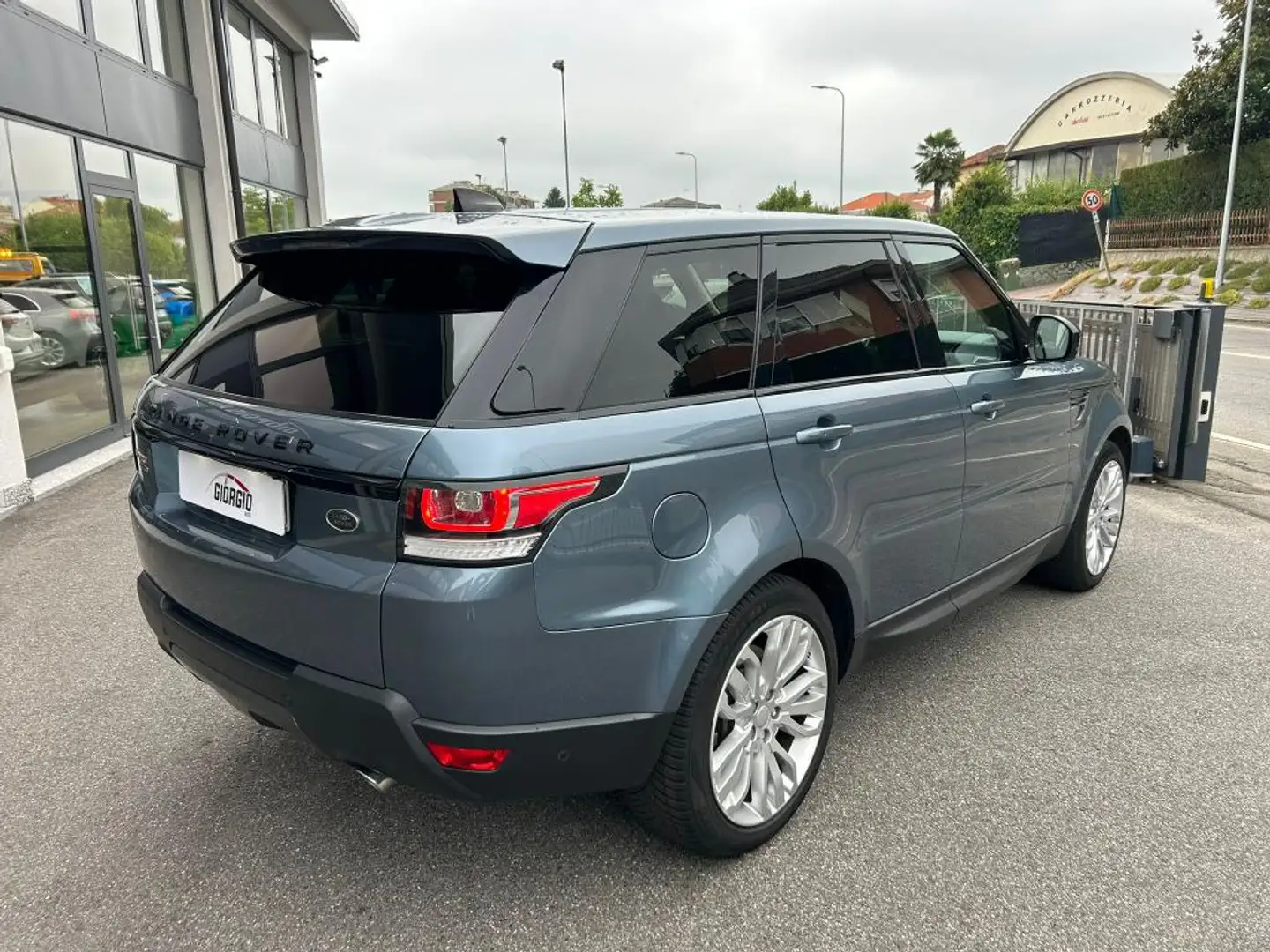 Land Rover Range Rover Sport 3.0 sdV6 HSE 306cv auto my17 Grau - 2