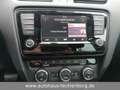 Skoda Octavia 1.6 TDI DSG Combi * Glasdach * Navi * Schwarz - thumbnail 17
