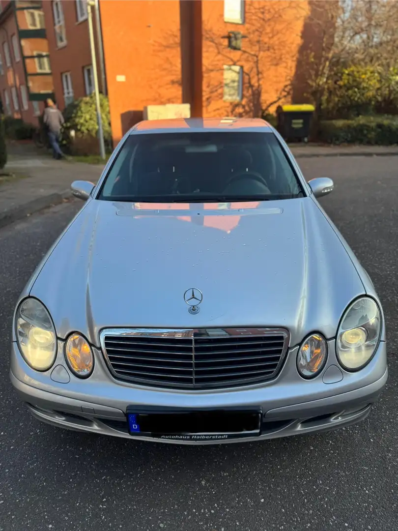 Mercedes-Benz E 220 CDI Automatik Elegance Neue SBC 2 Jahre Garantie - 1