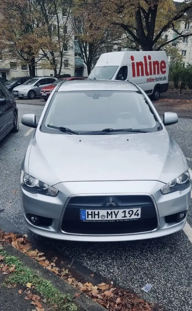 Mitsubishi Lancer 1.8 CVT Instyle - 2