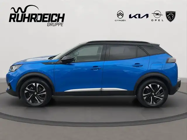 Peugeot E-2008 view 2