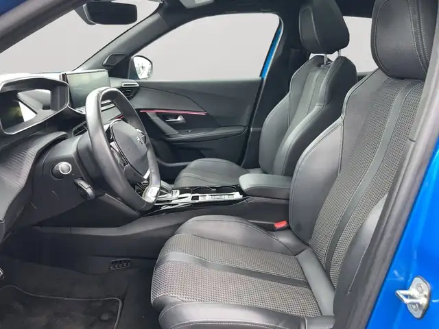 Peugeot E-2008 view 8
