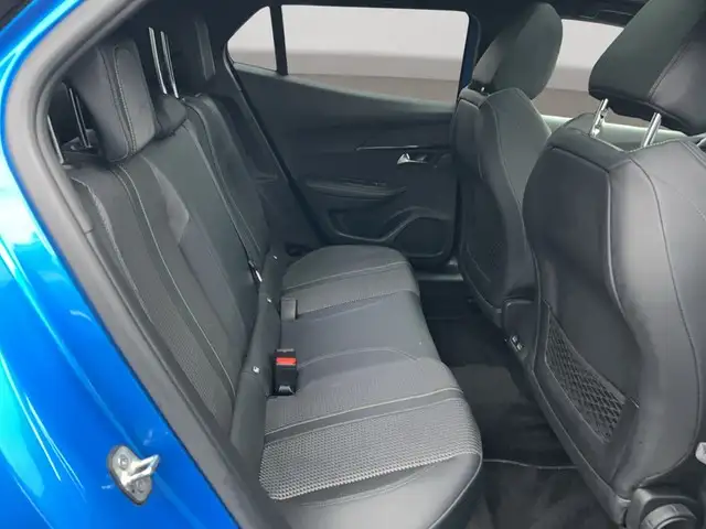 Peugeot E-2008 view 15