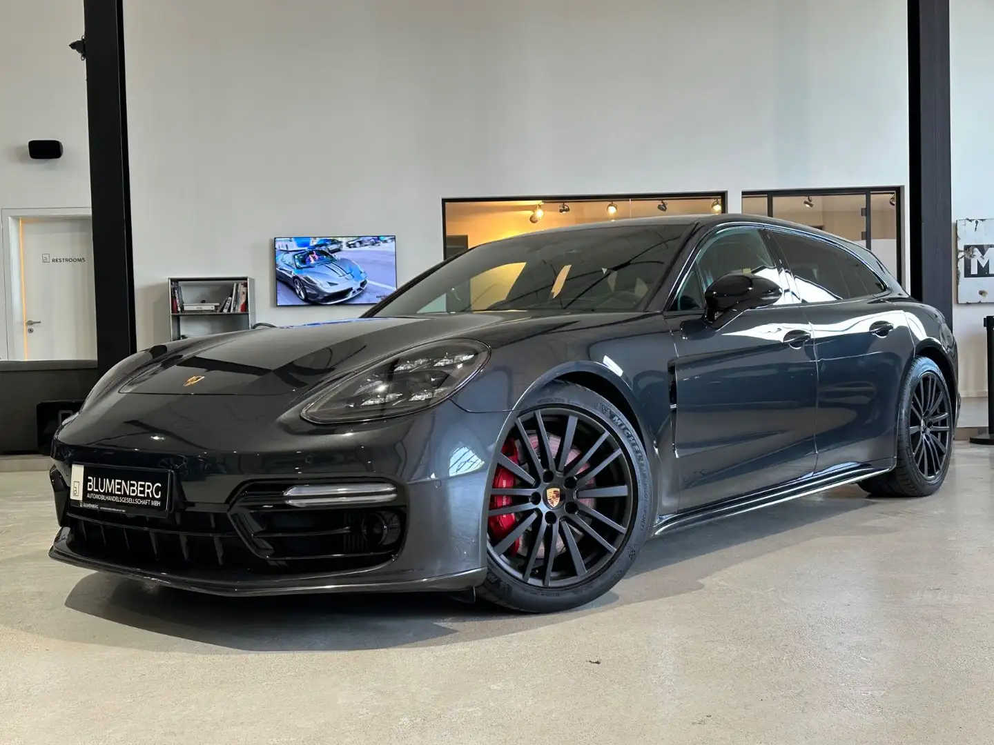Porsche Panamera Sport Turismo GTS*Pano,BOSE,Standh.,ACC Grau - 1