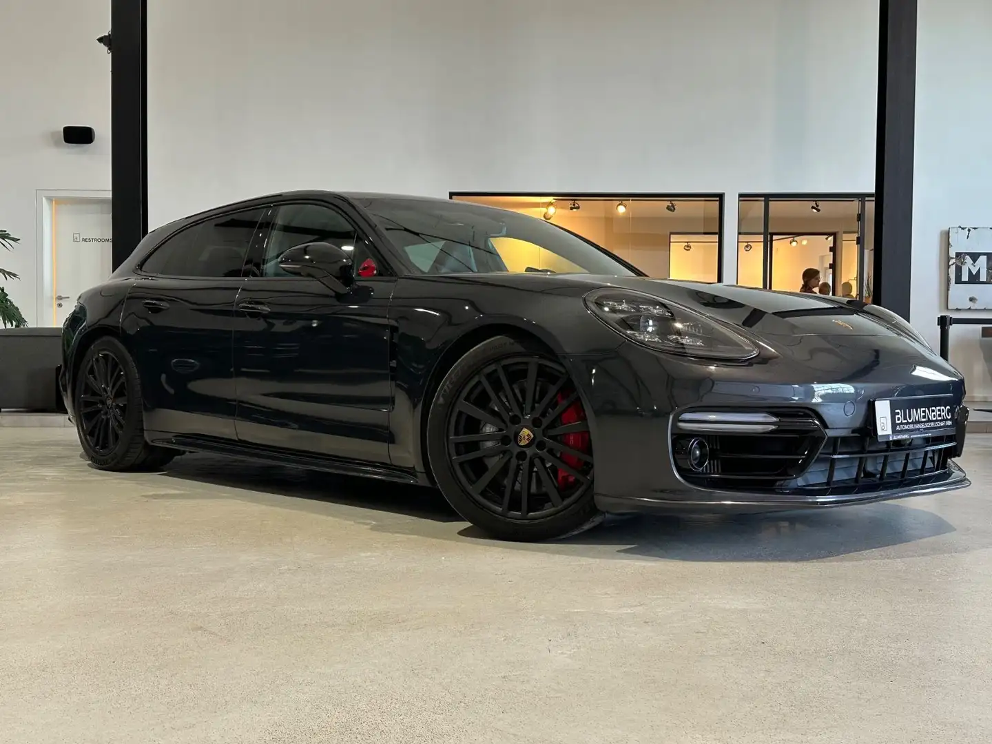 Porsche Panamera Sport Turismo GTS*Pano,BOSE,Standh.,ACC Grau - 2