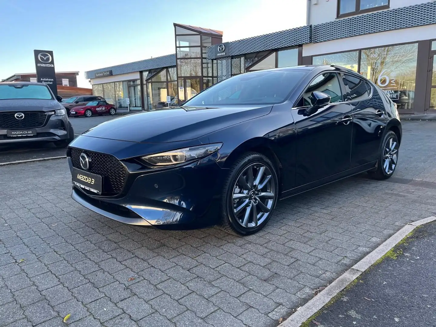 Mazda 3 e-SKYACTIV G Exclusive-Line, Werksgarantie bis 02/ Blau - 2