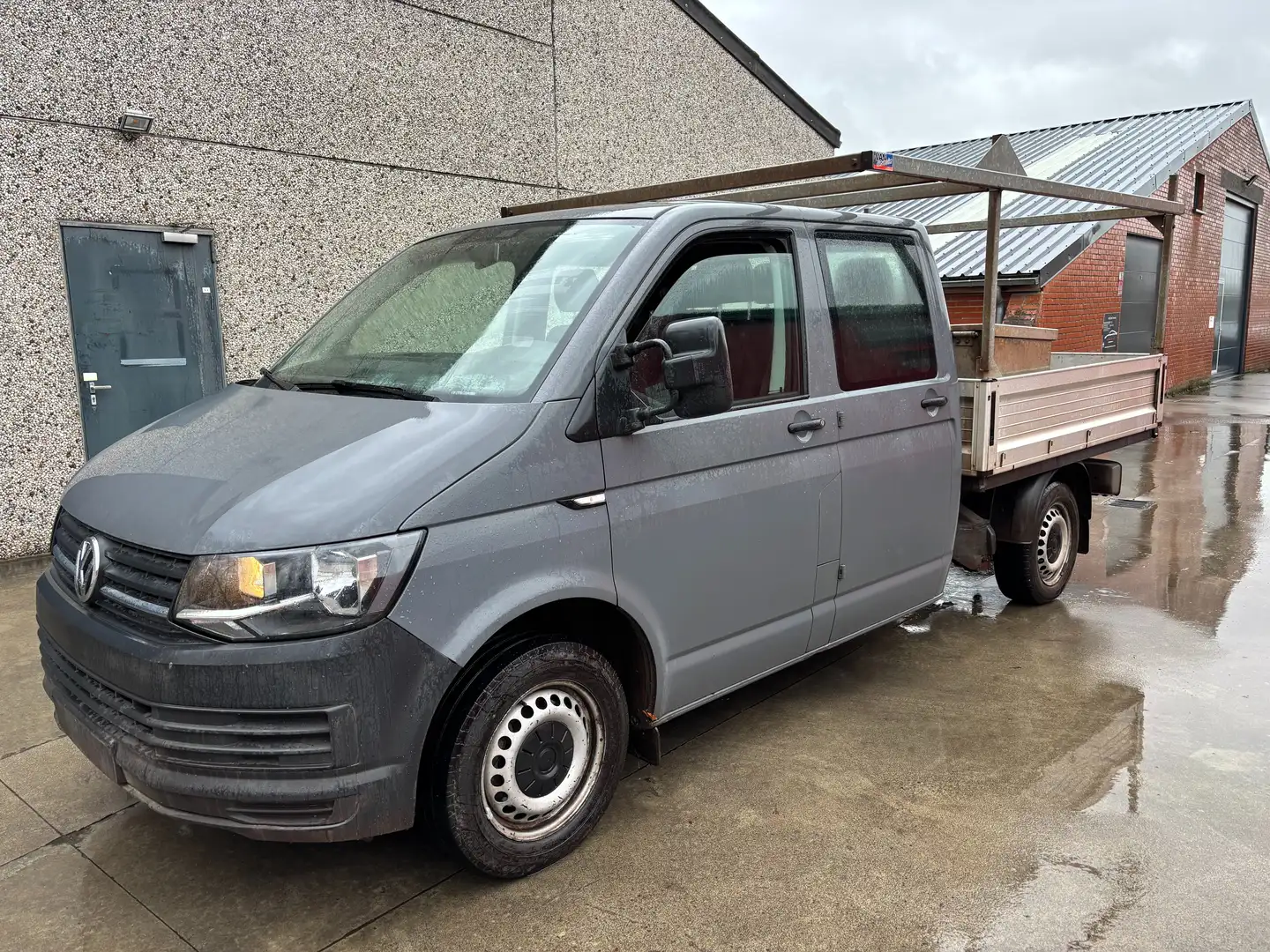 Volkswagen T6 Transporter 2.0 TDi SCR BMT Grijs - 2