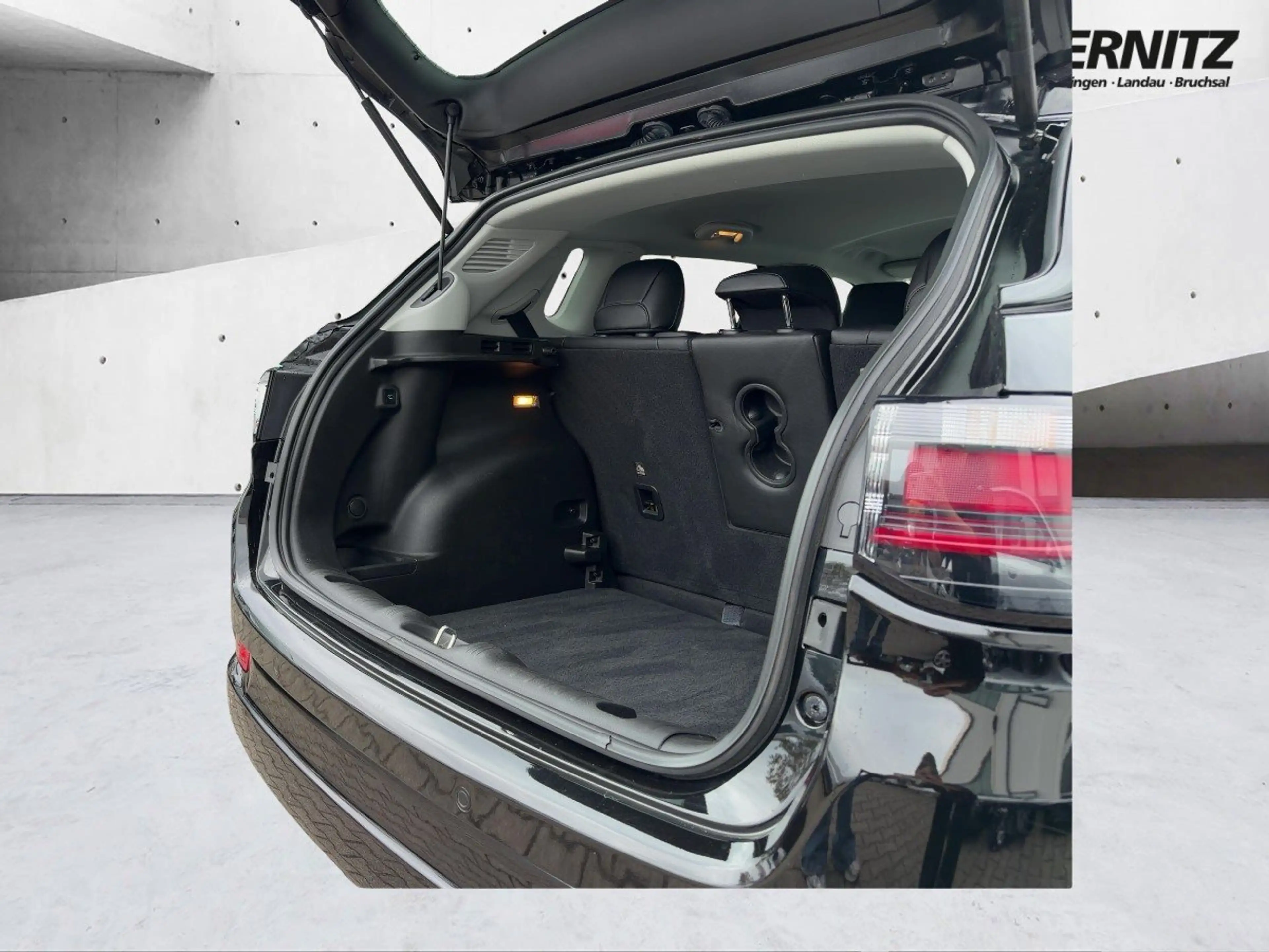 Jeep Compass 1.5T DCT SUMMIT LED NAVI KAMERA LEDER SHZ — photo 6