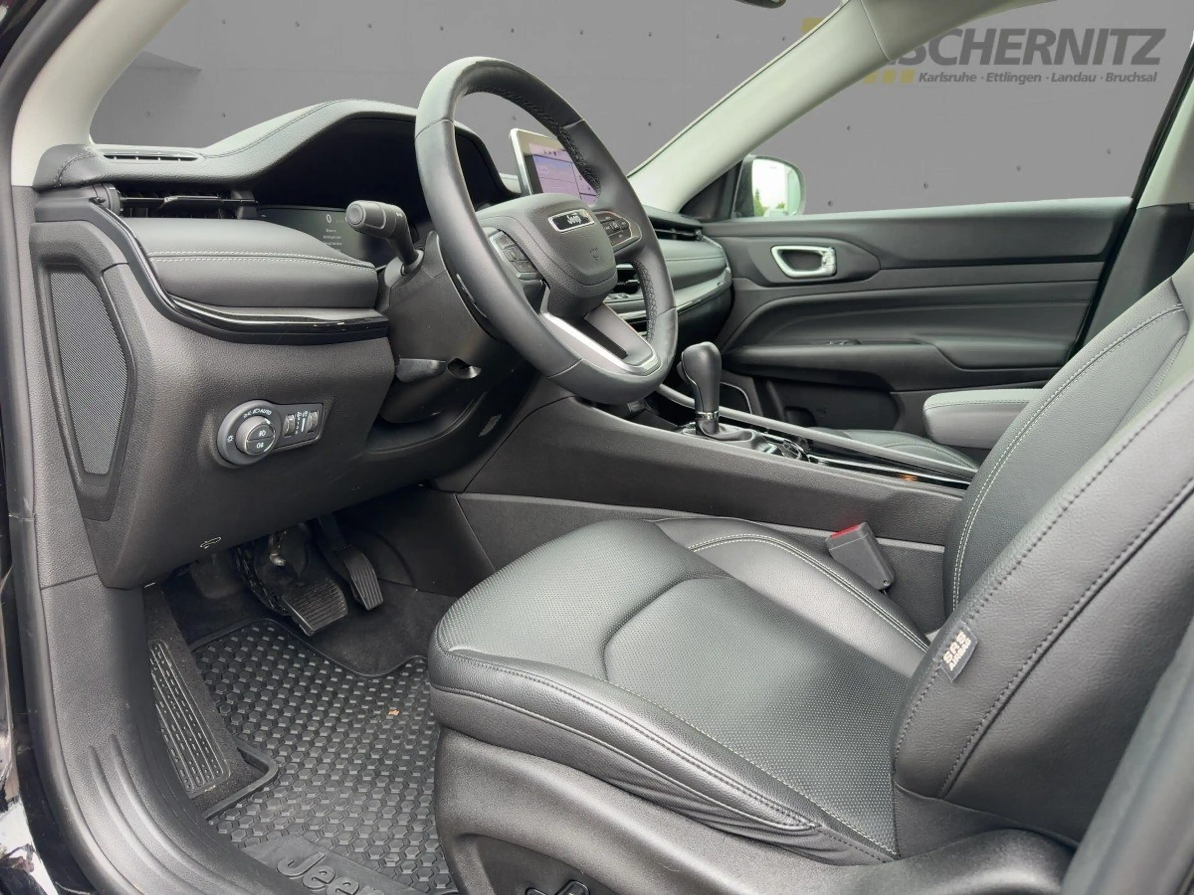 Jeep Compass 1.5T DCT SUMMIT LED NAVI KAMERA LEDER SHZ — photo 7