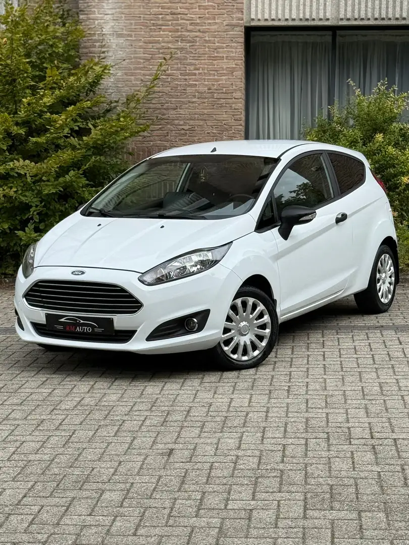 Ford Fiesta Ford Fiesta 1.5 TDCI Diesel Euro5B Utilitaire Blanc - 1
