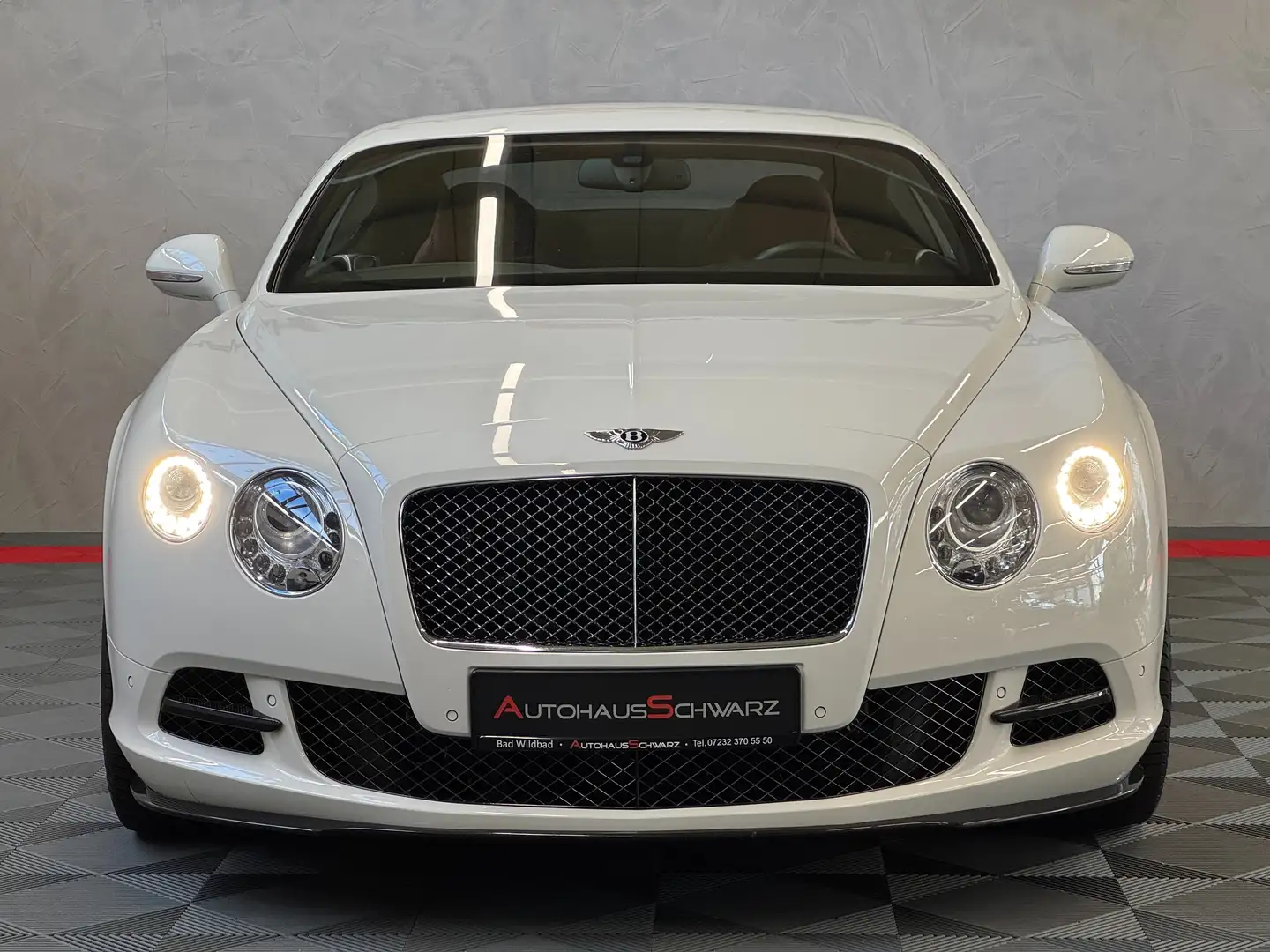 Bentley Continental GT Speed 6.0 W12  Carbon SoftClose Kamera 21 Led Weiß - 2