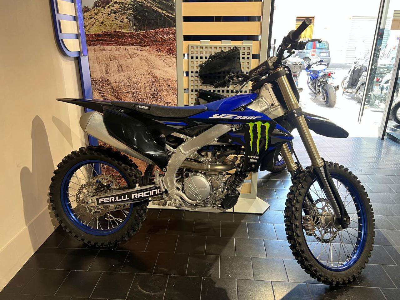 Yamaha YZ 250 Monster Energy