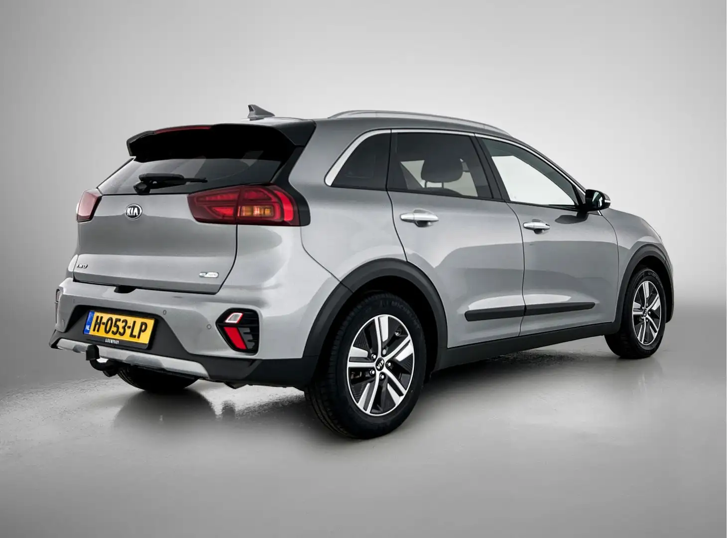 Kia Niro 1.6 GDi Hybrid DynamicLine Gris - 2