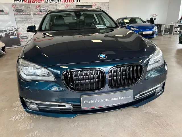 BMW 730 d xDrive**NAVI**LEDER**SHZ**R-KAM**SOFT**