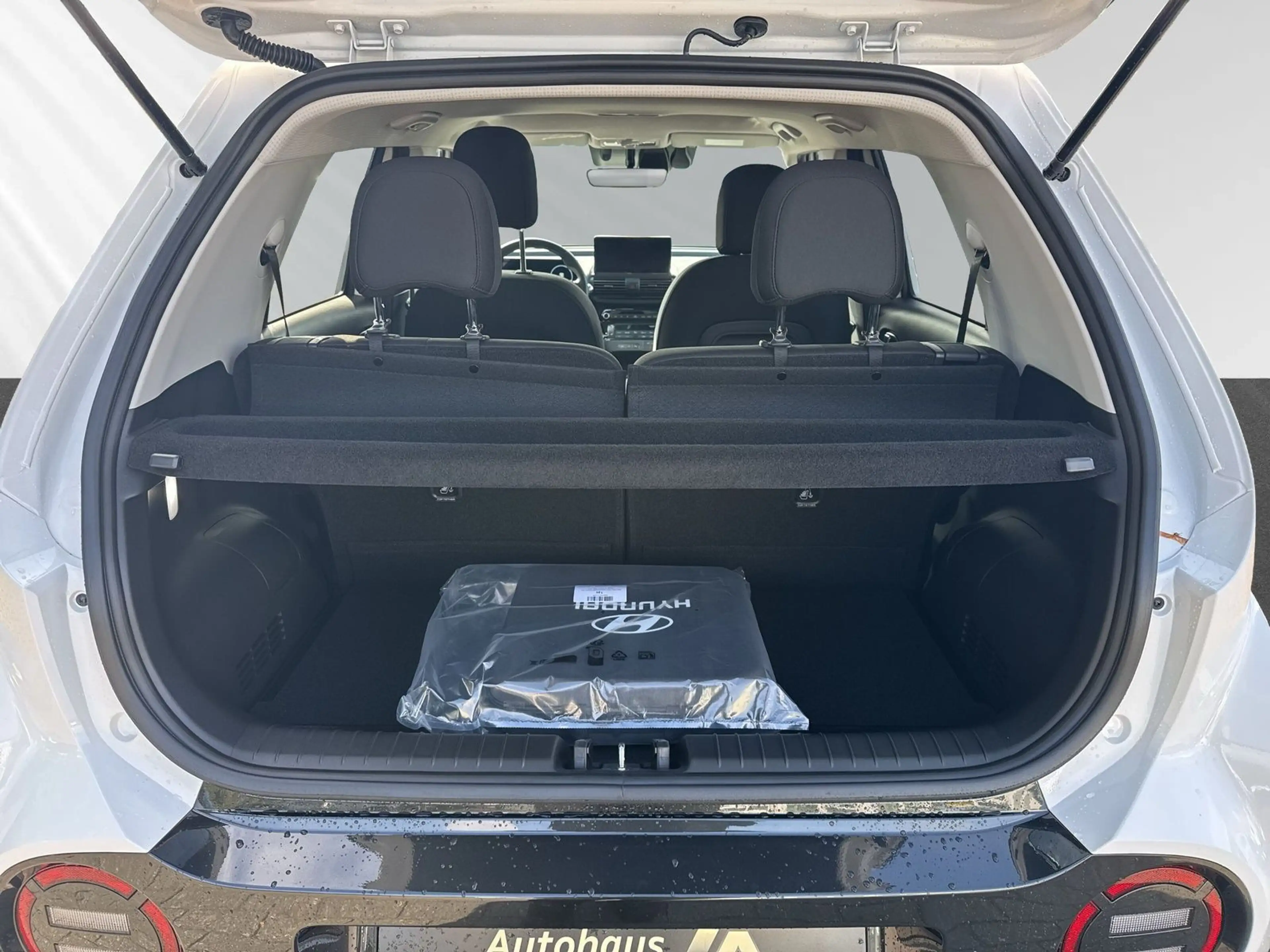 Hyundai Inster MY27 49kWh PRIME+GLAS-SCHIEBEDACH+V2L-PA+ — photo 7