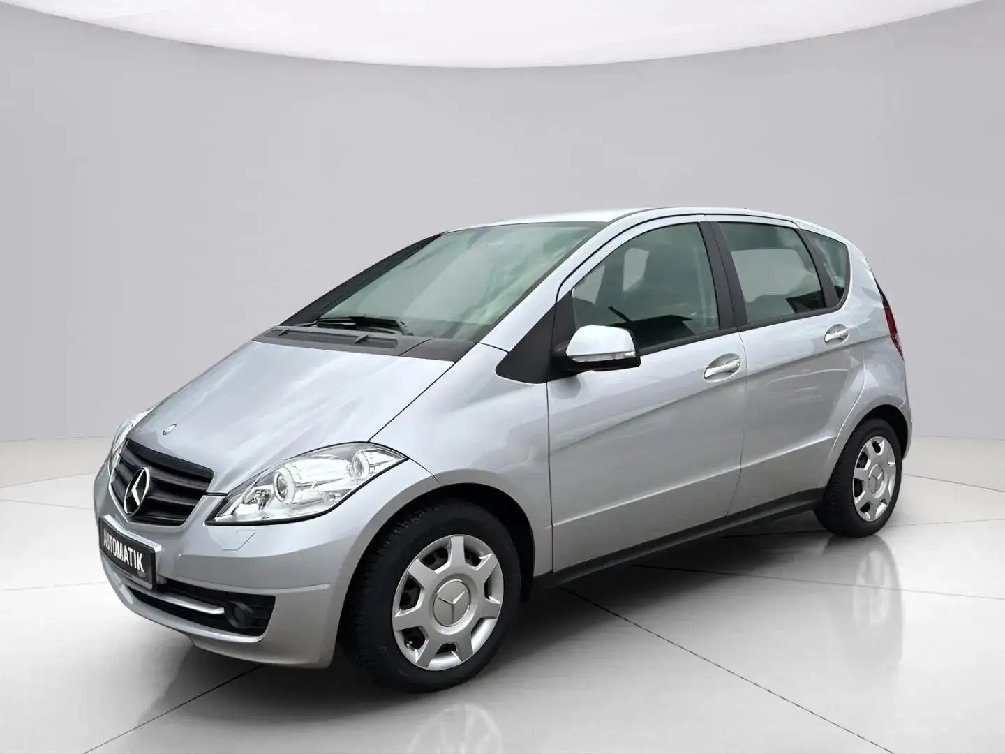 Mercedes-Benz A 180 Automatik*2.Hand*HU/AU Neu*Sitzheizung*Tempomat Grijs - 1