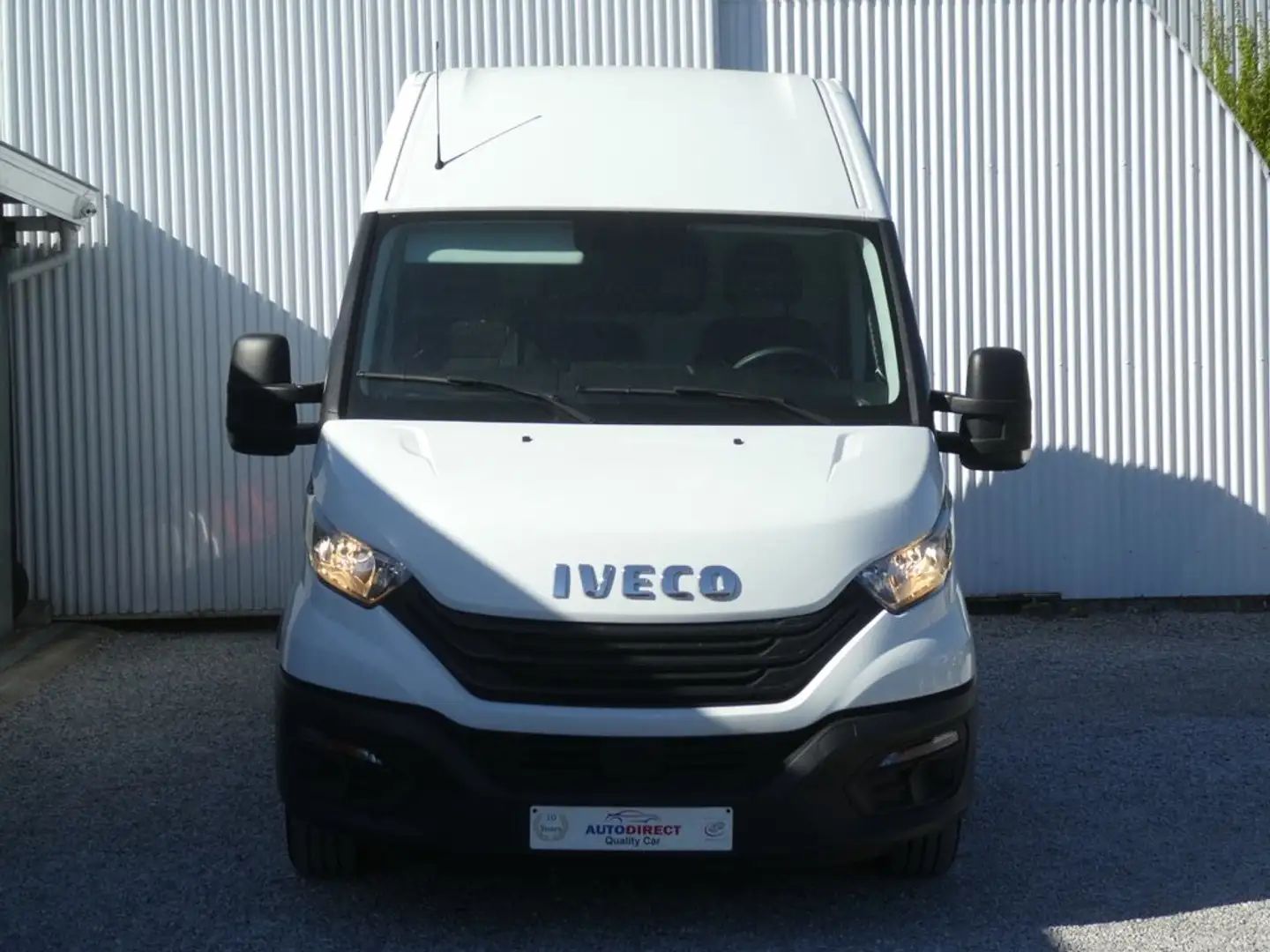 Iveco Daily 2.3D 35-140 L3H2 Airco, Bluetooth * 22.222+Tva * Wit - 2