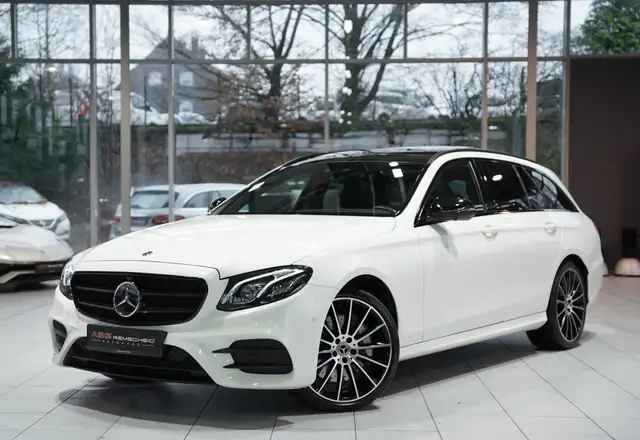 Mercedes-Benz E Class main image