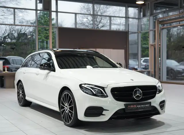 Mercedes-Benz E Class view 6