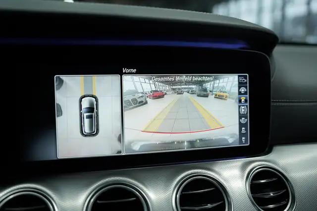 Mercedes-Benz E Class view 14
