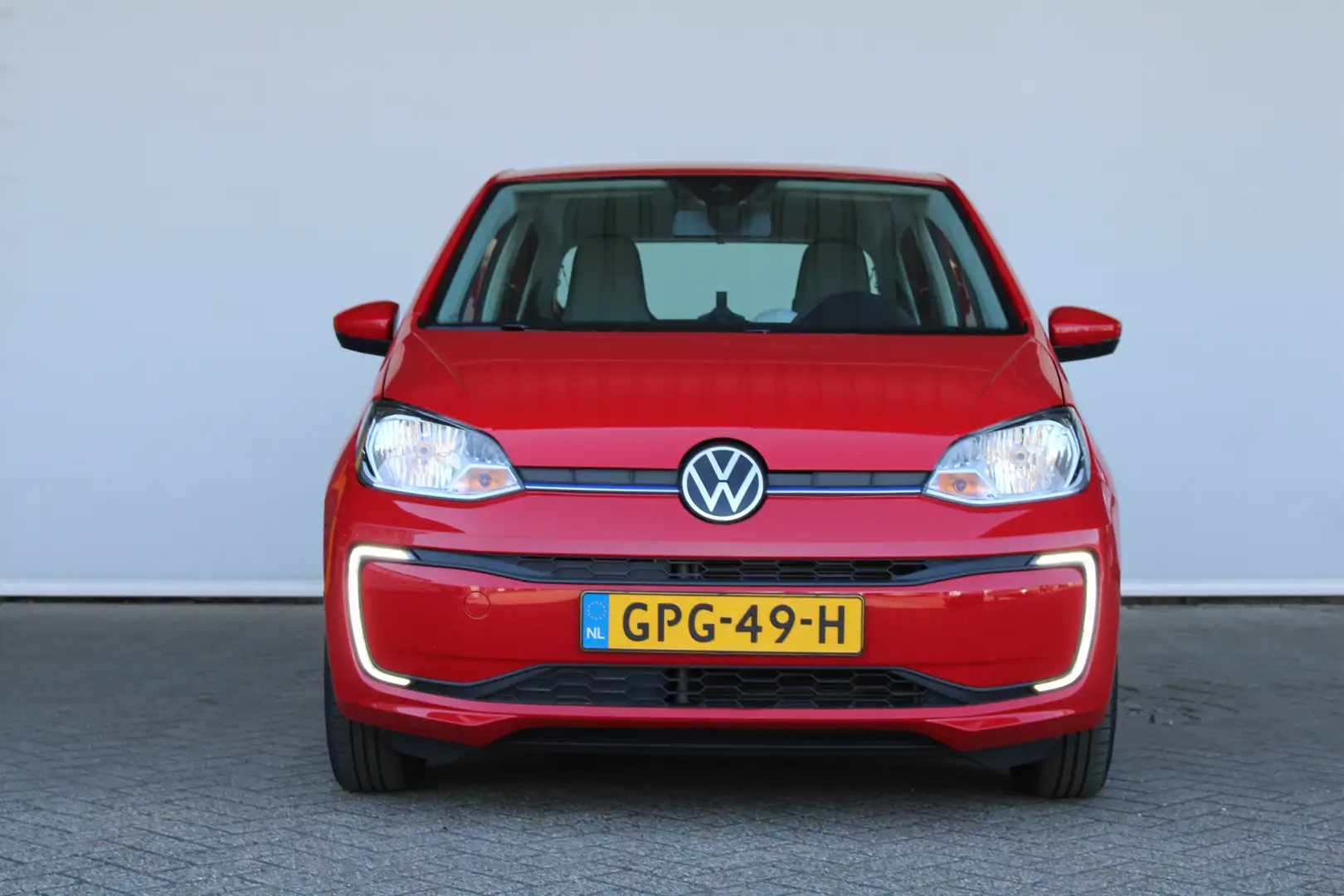 Volkswagen e-up! | Achteropkomend verkeer waarschuwing | Airco (aut Červená - 2