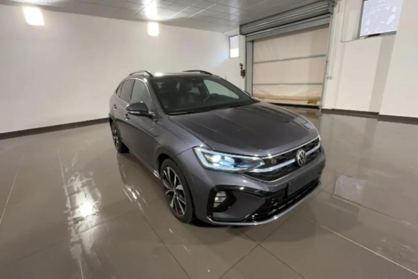 Volkswagen Taigo 1.0 tsi R-Line 115cv dsg Grigio - 1