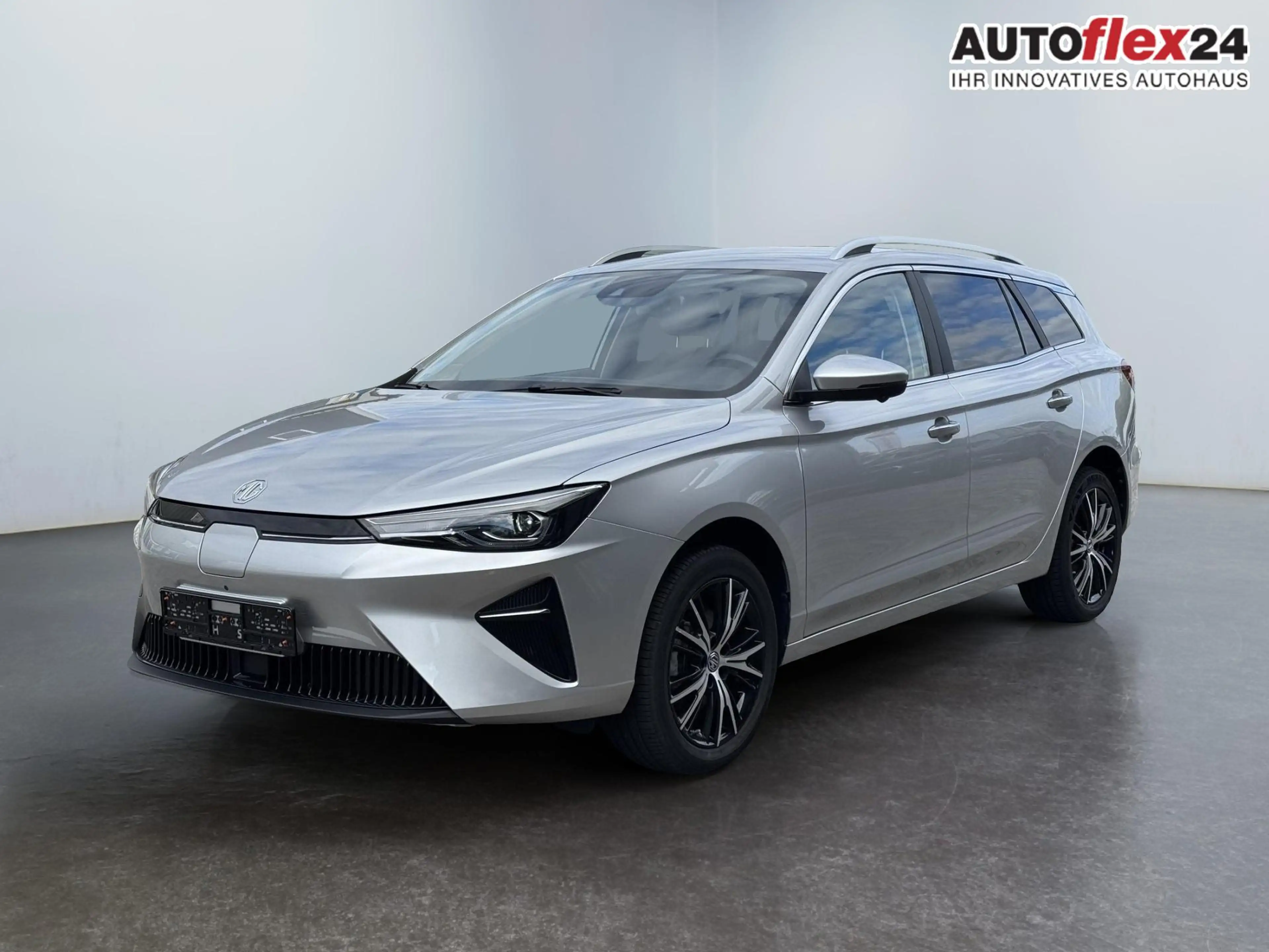 MG MG5 Luxury LED 360° PDC Leder AT 2zoKlima 130 kW (1... — photo 2