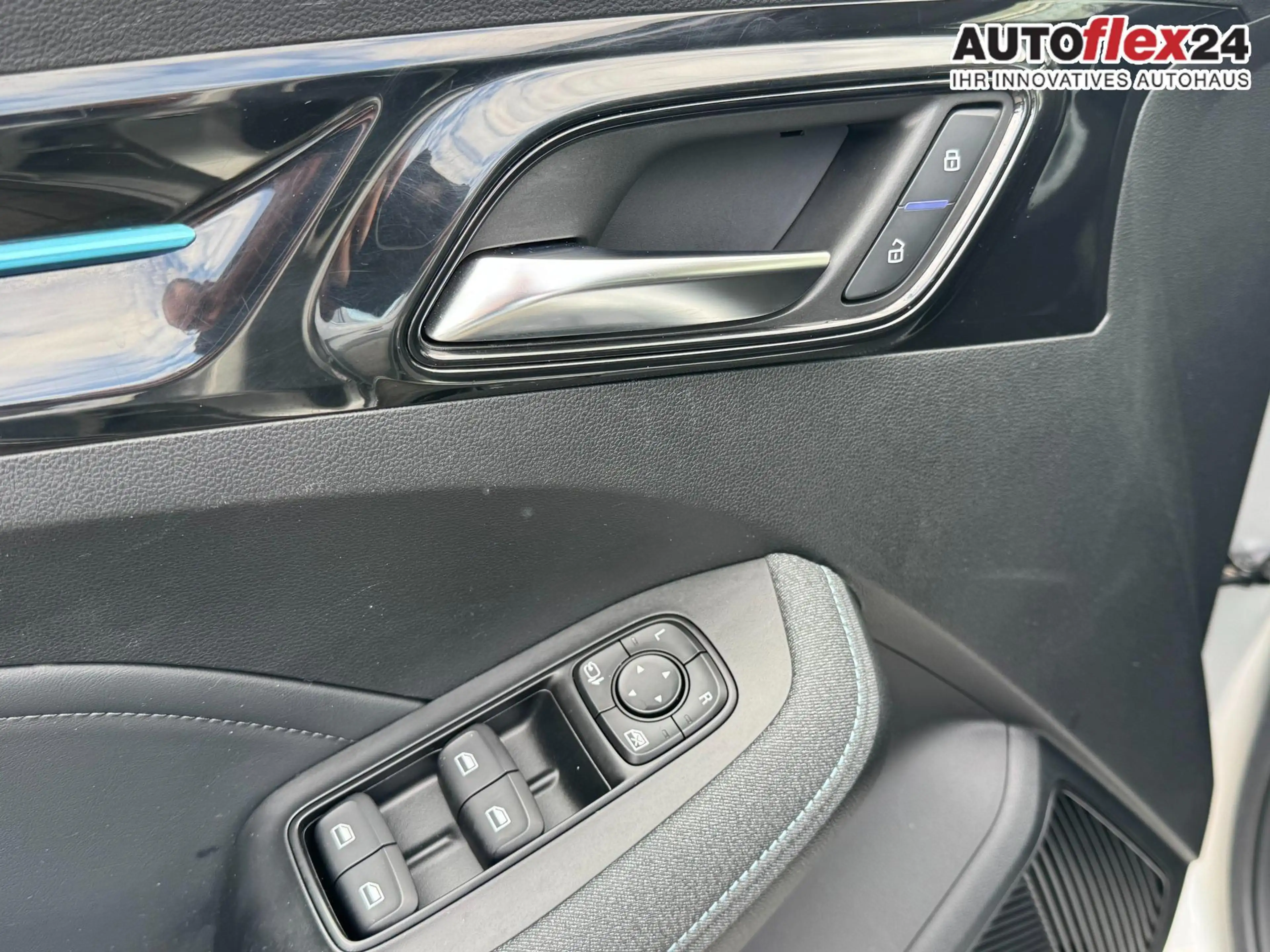 MG MG5 Luxury LED 360° PDC Leder AT 2zoKlima 130 kW (1... — photo 28