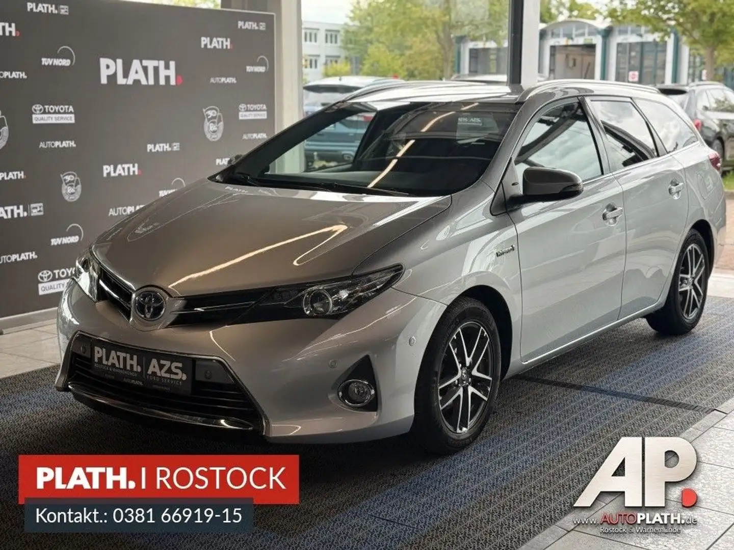 Toyota Auris Hybrid Edition *Standheiz.* Silver - 1