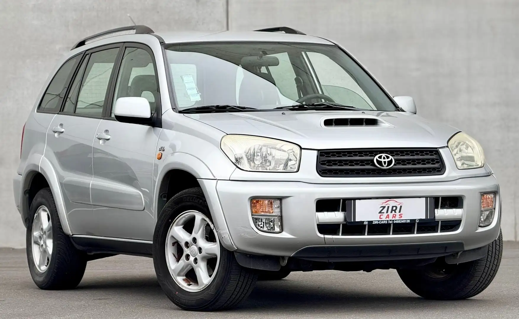 Toyota RAV 4 RAV 4 D-4D 4x4 Limited - Lichtevracht - 1ste Eig. Zilver - 1
