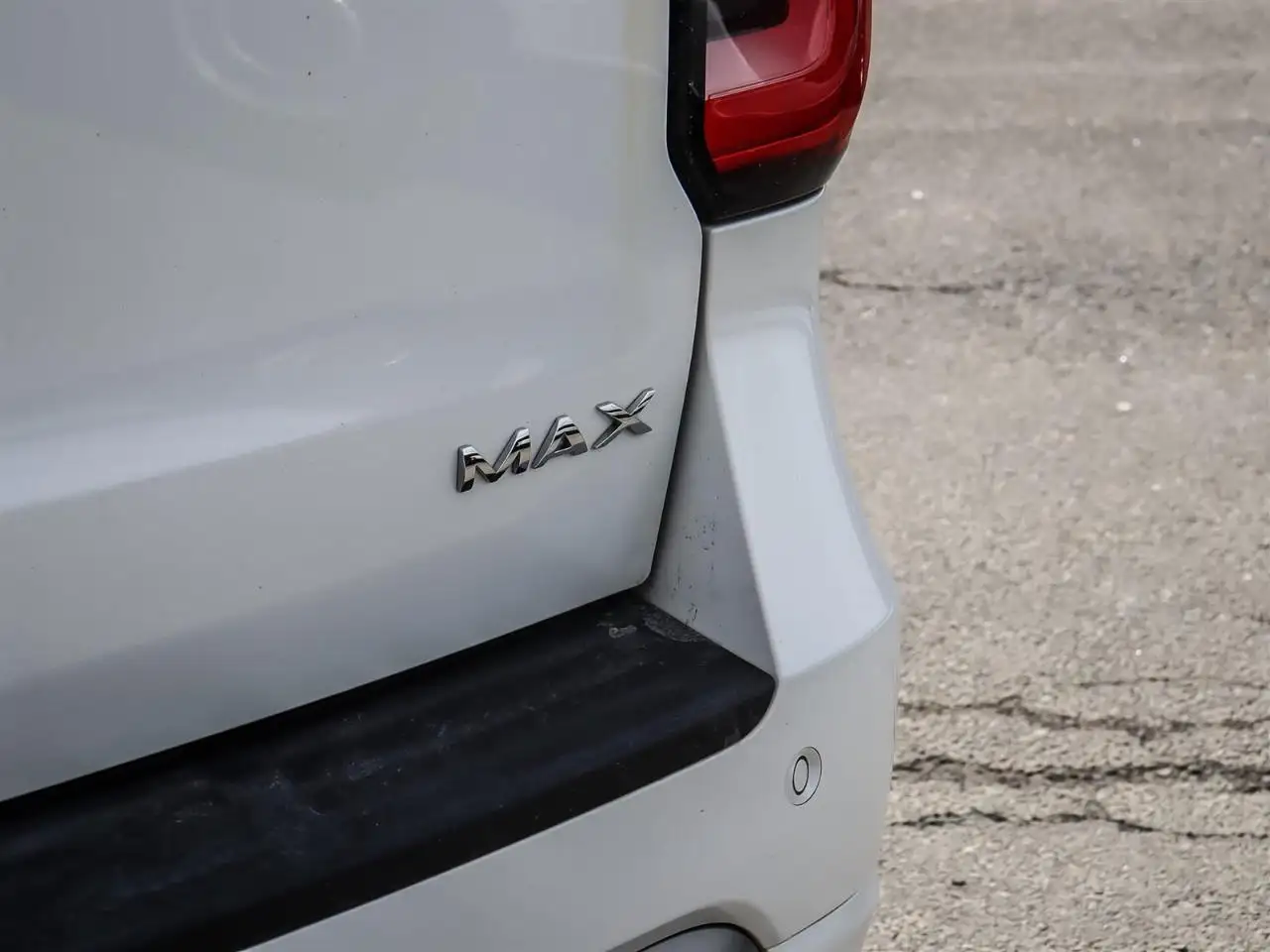 Ford Expedition снимка Ford Expedition